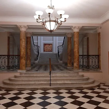 Orient Palace, Jardin Exotique - 85m2 * Mentona